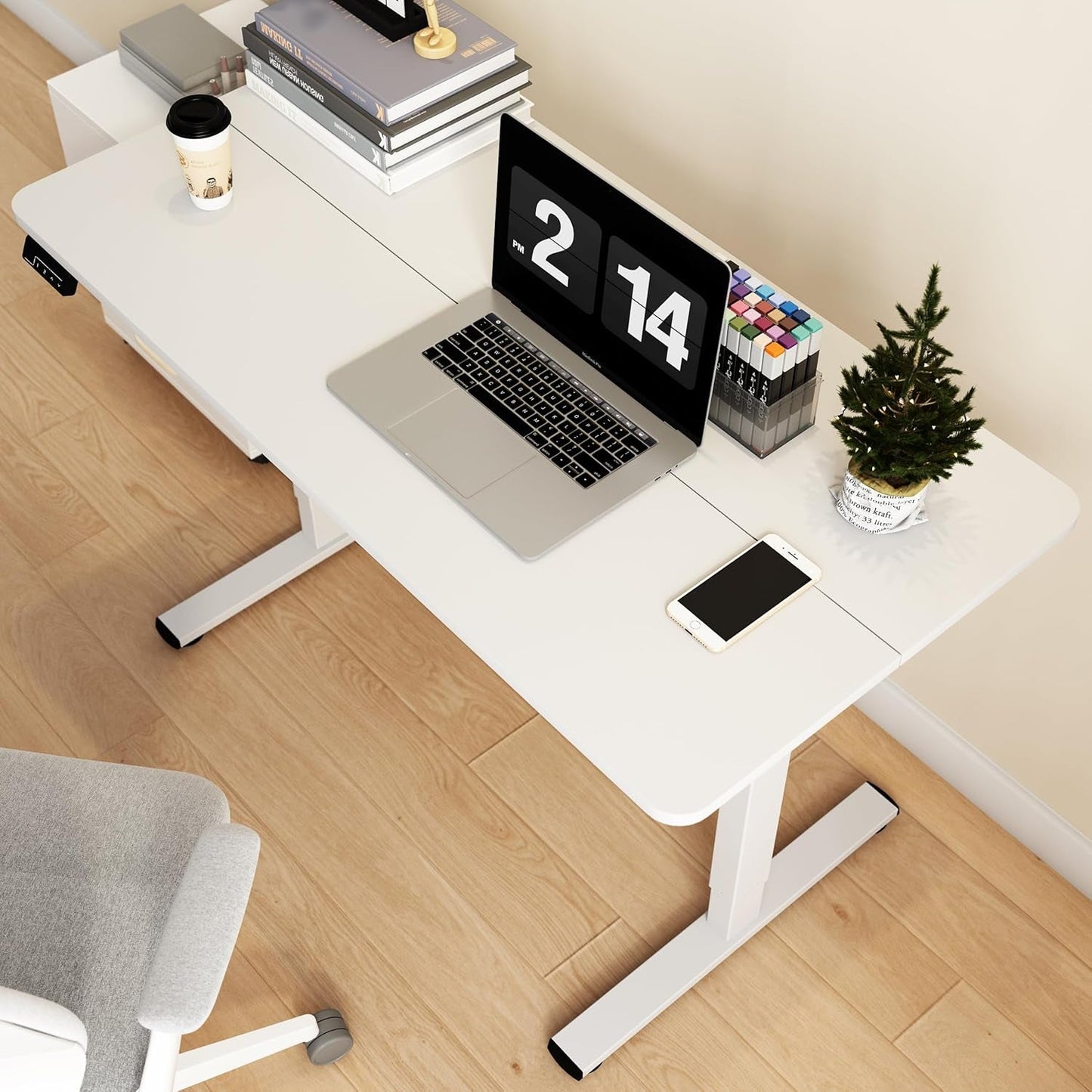 Electric Adjustable Height Standing Desk 40x24 Inches White With Memory Preset