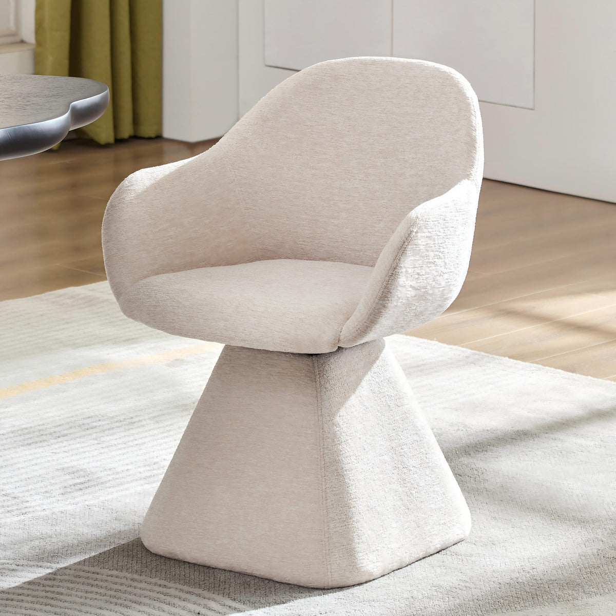 180° Swivel Dining Accent Chair