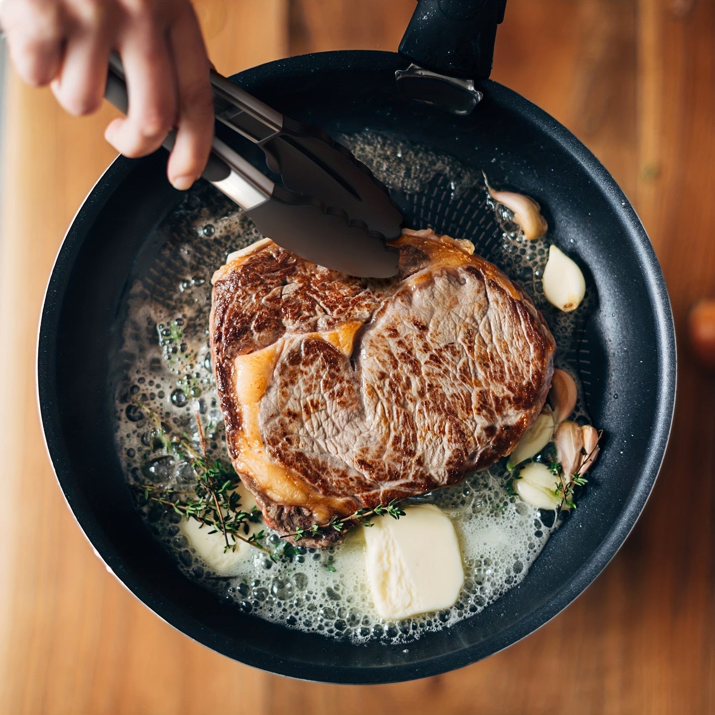 HighHeat Silicone Kitchen Tongs with Locking Grip 30cm