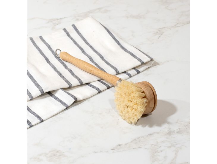 Long Bamboo Handle Sisal Brush