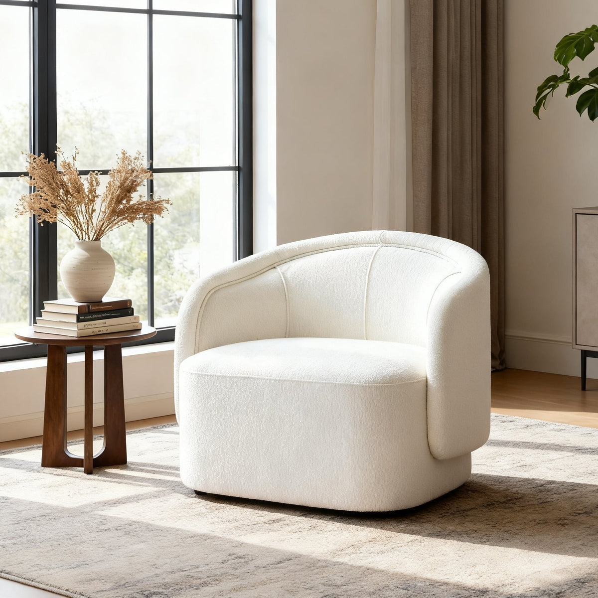Amanda Accent Chair