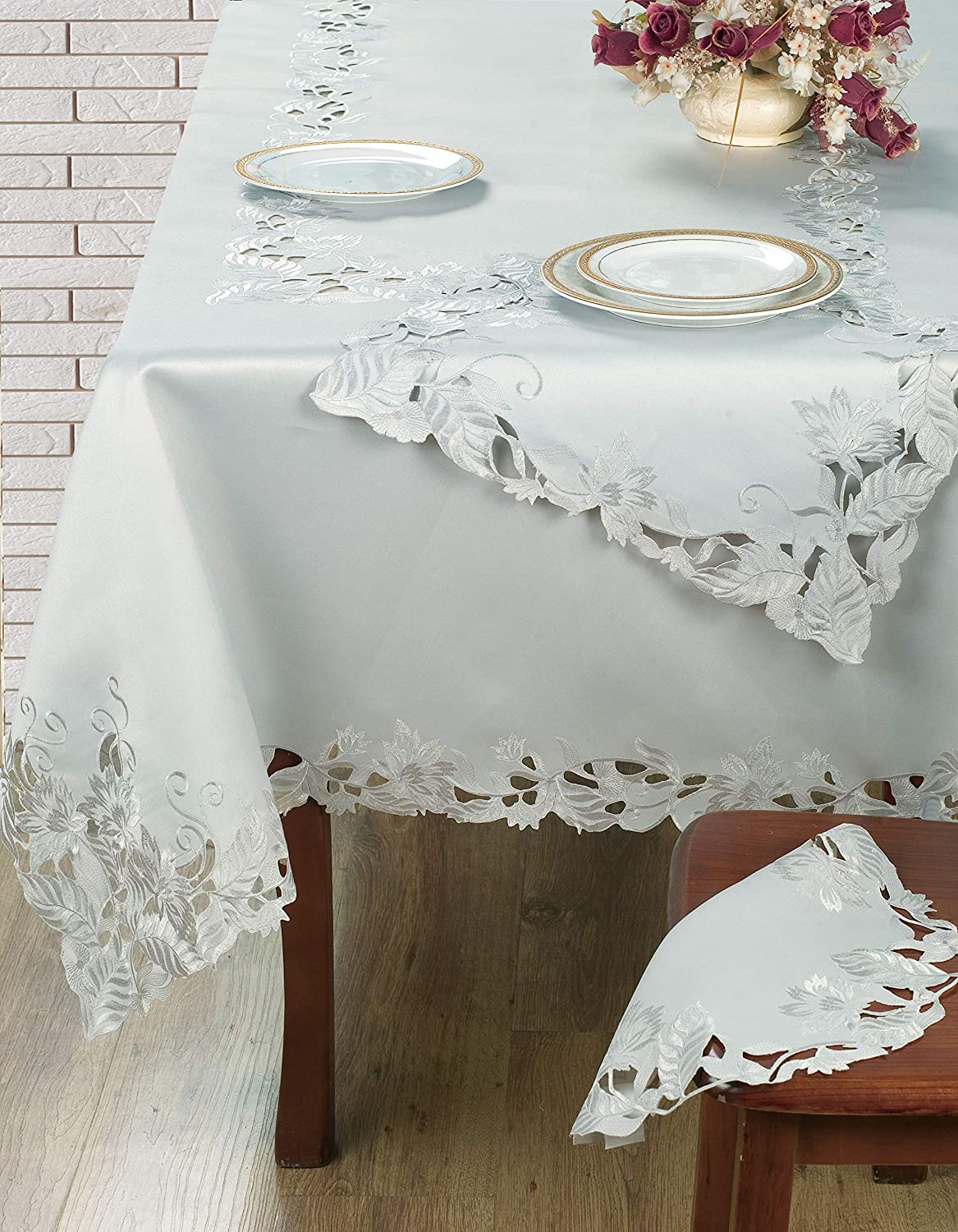 Linen Placemat Doilies - Round Gray Table Mats for Rustic Dining Table Protection