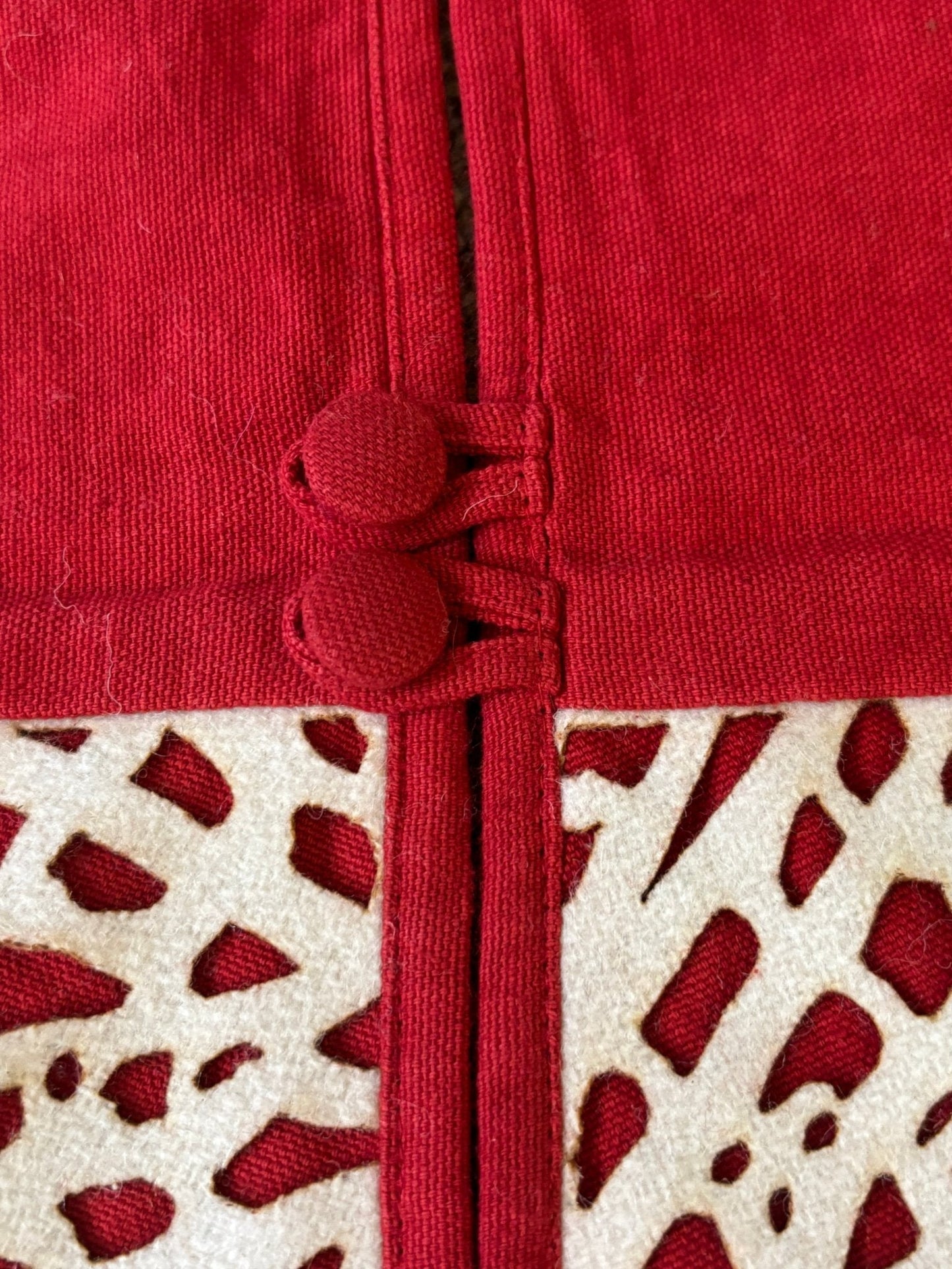 Handmade Linen Precision Cut Red Christmas Tree Skirt – 60" Arcadia Home