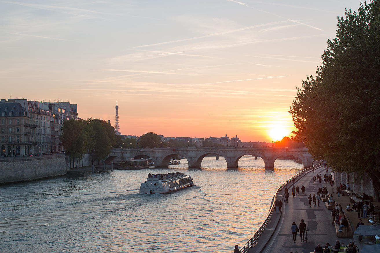 Sunset on the Seine