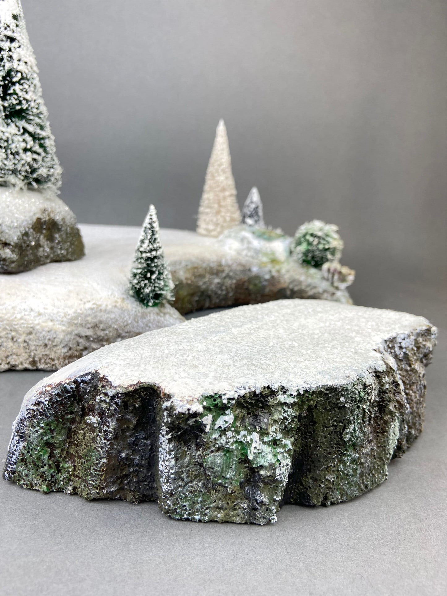 Christmas Village Fortynicks Inn. Illuminated Porcelain Hand Painted Building. Alternative Holiday Decoration. Home or Retail Display.