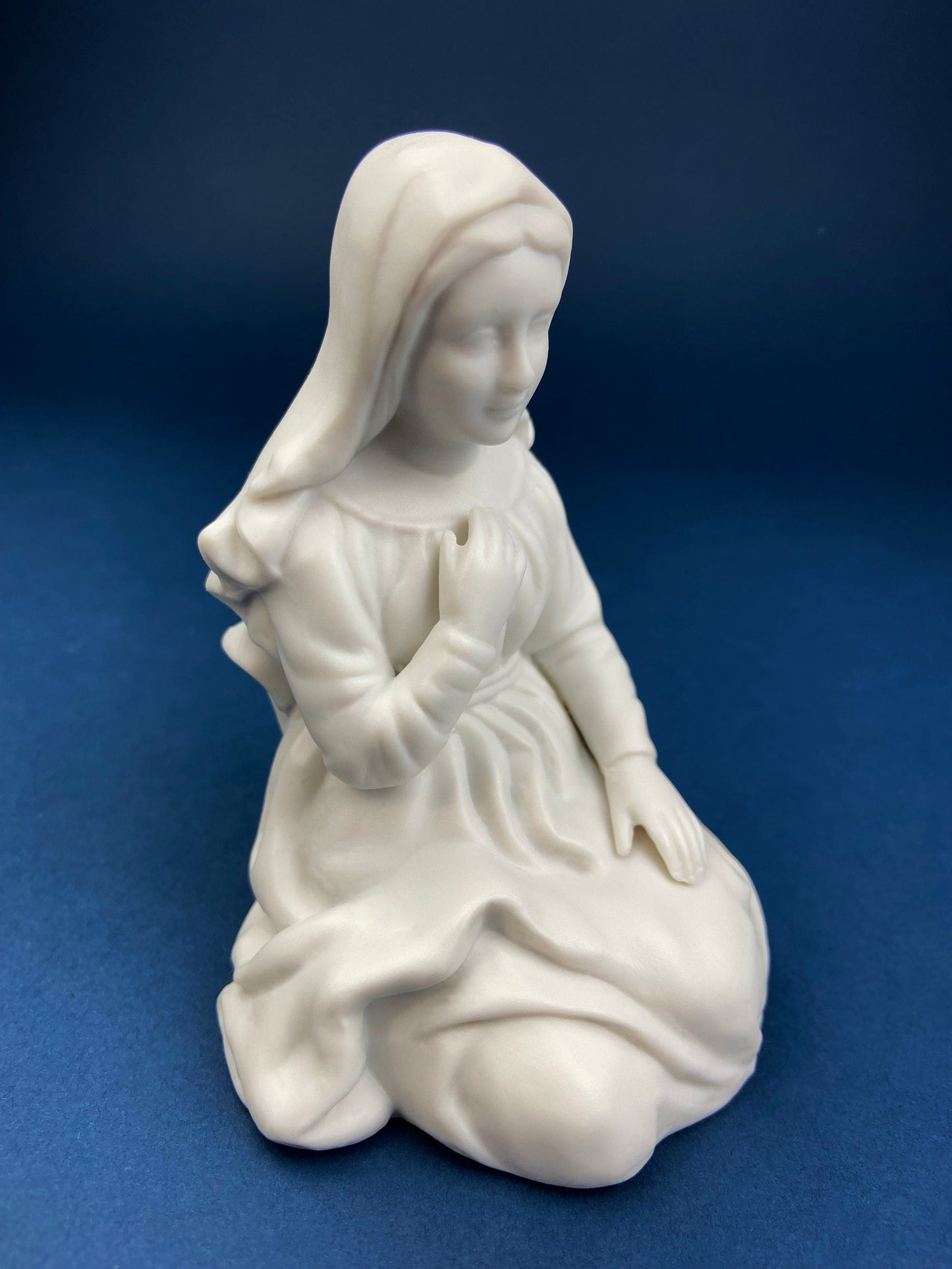 Vintage Avon Nativity Figurines. Holly Family.  White, Bisque Porcelain.  Beautifully Detailed Statuettes.  Highly Collectible.