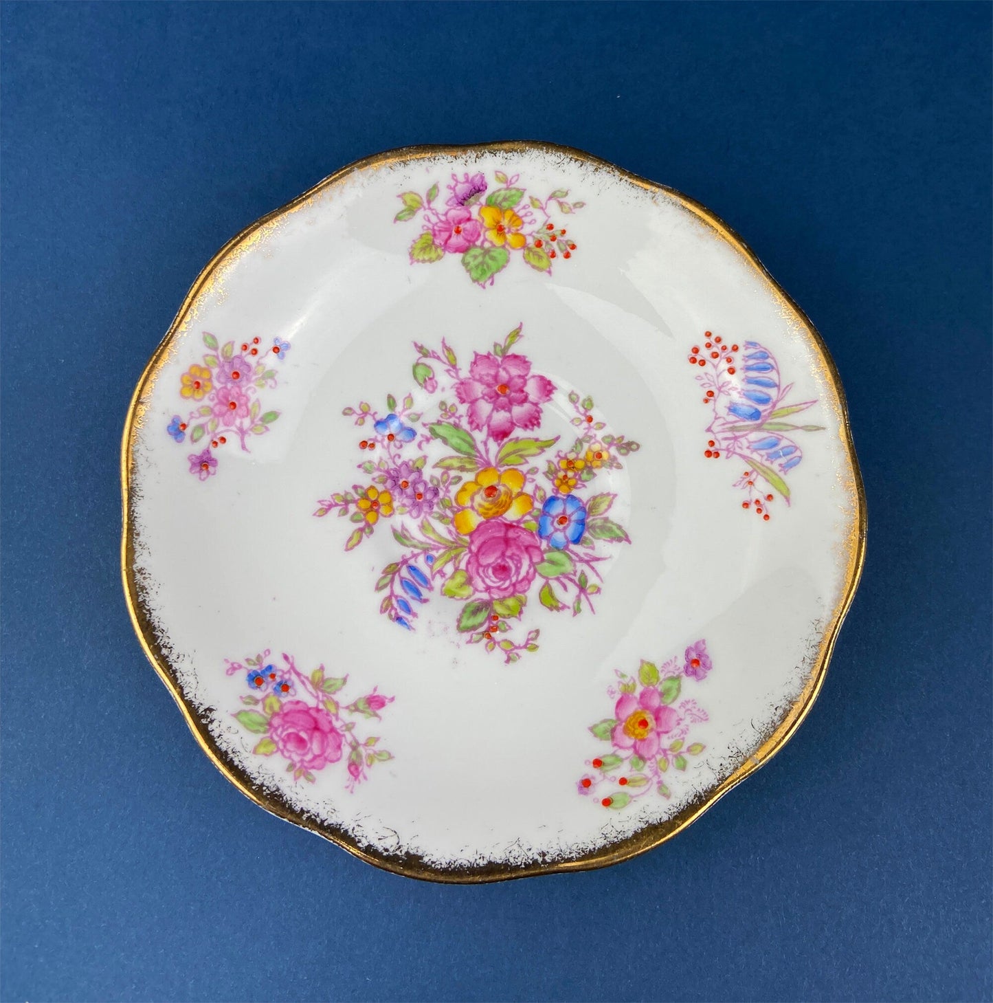 Vintage Teacup or Coffee Cup and Saucer. Royal Albert Georgina. Fine Bone China. Made in England.