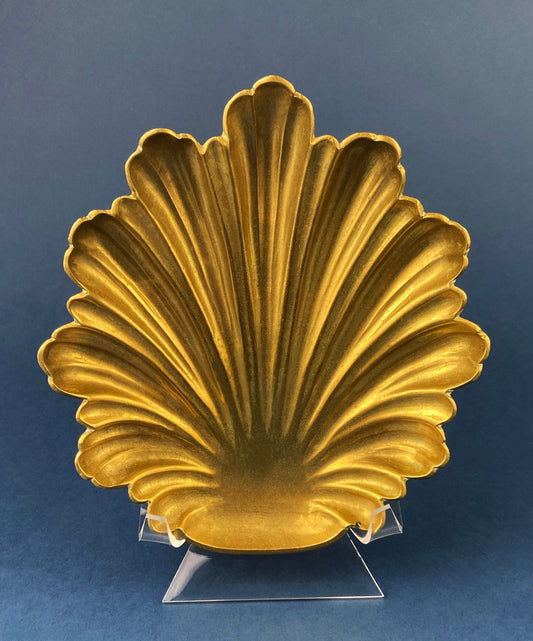 Vintage Brass Shell Shaped Footed Bowl. Gold Trinket Dish. Serving Bowl. Elegant Soap Dish. Bathroom Decor. Old Hollywood Decor.