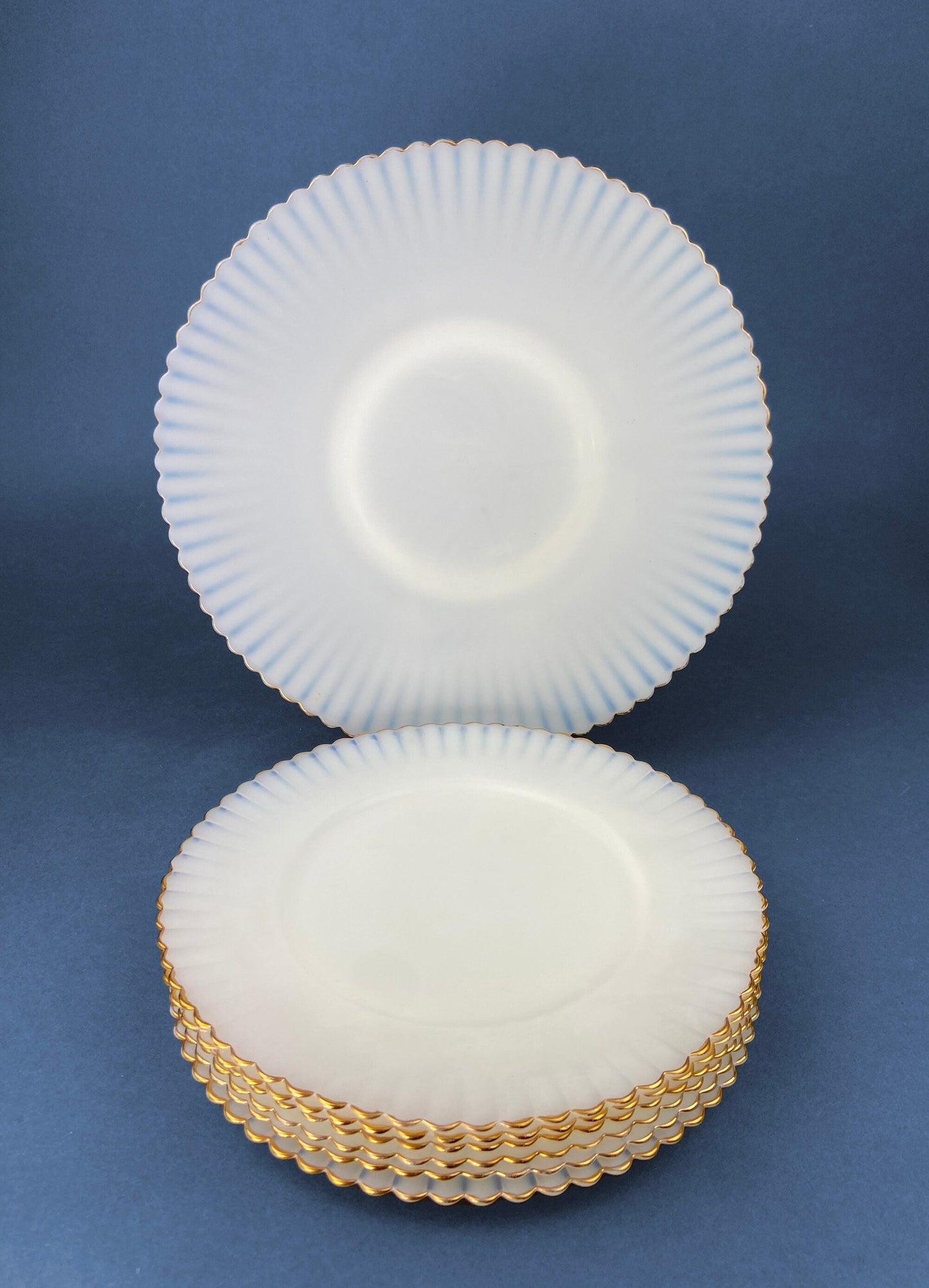 1930s Monax Petalware Opalescent Glass Dinner Plates. White Glass with Gold Rim. Depression Glass 8 Inch Dinner Plates, Set of 5.