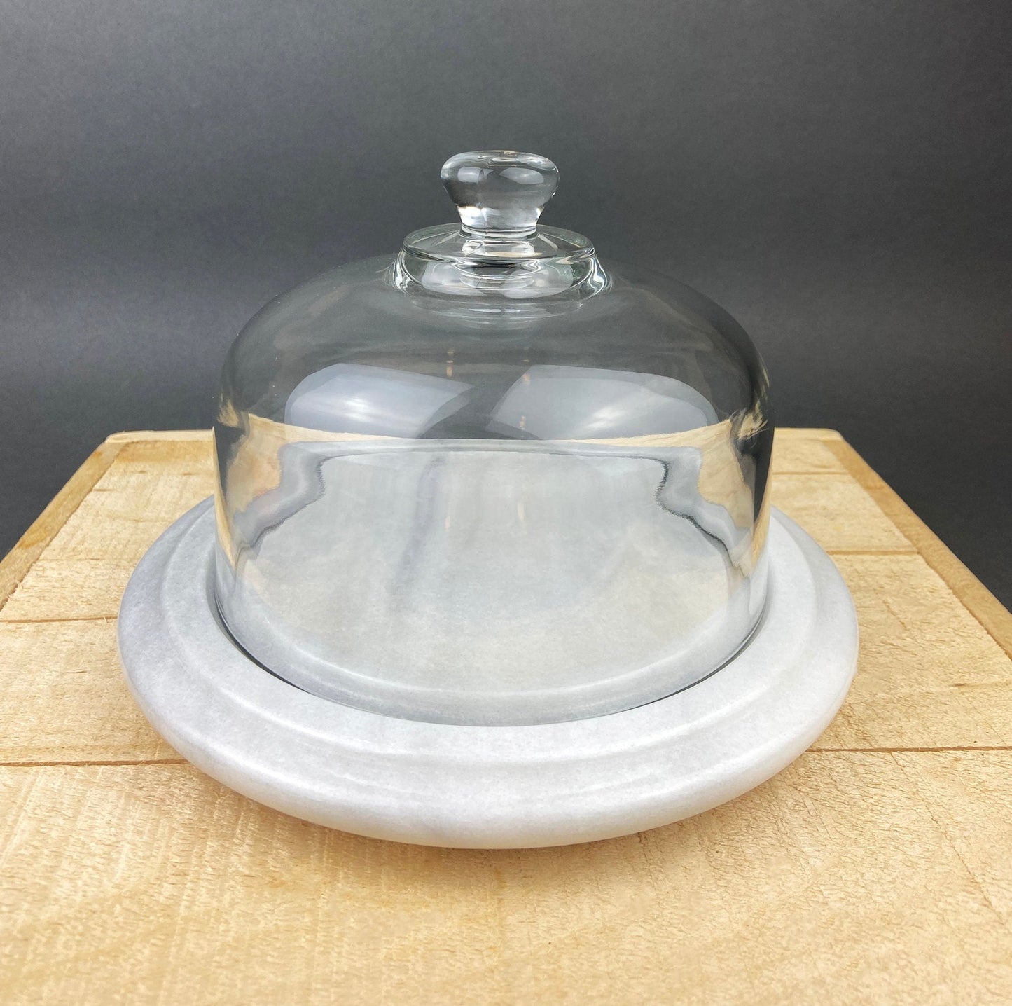 Vintage Black Milk Glass Serving Platter with Clear Bell Dome. Beaded Rim Black Amethyst Large Plate. Bell Dome. Home, Bakery, Cafe Display.