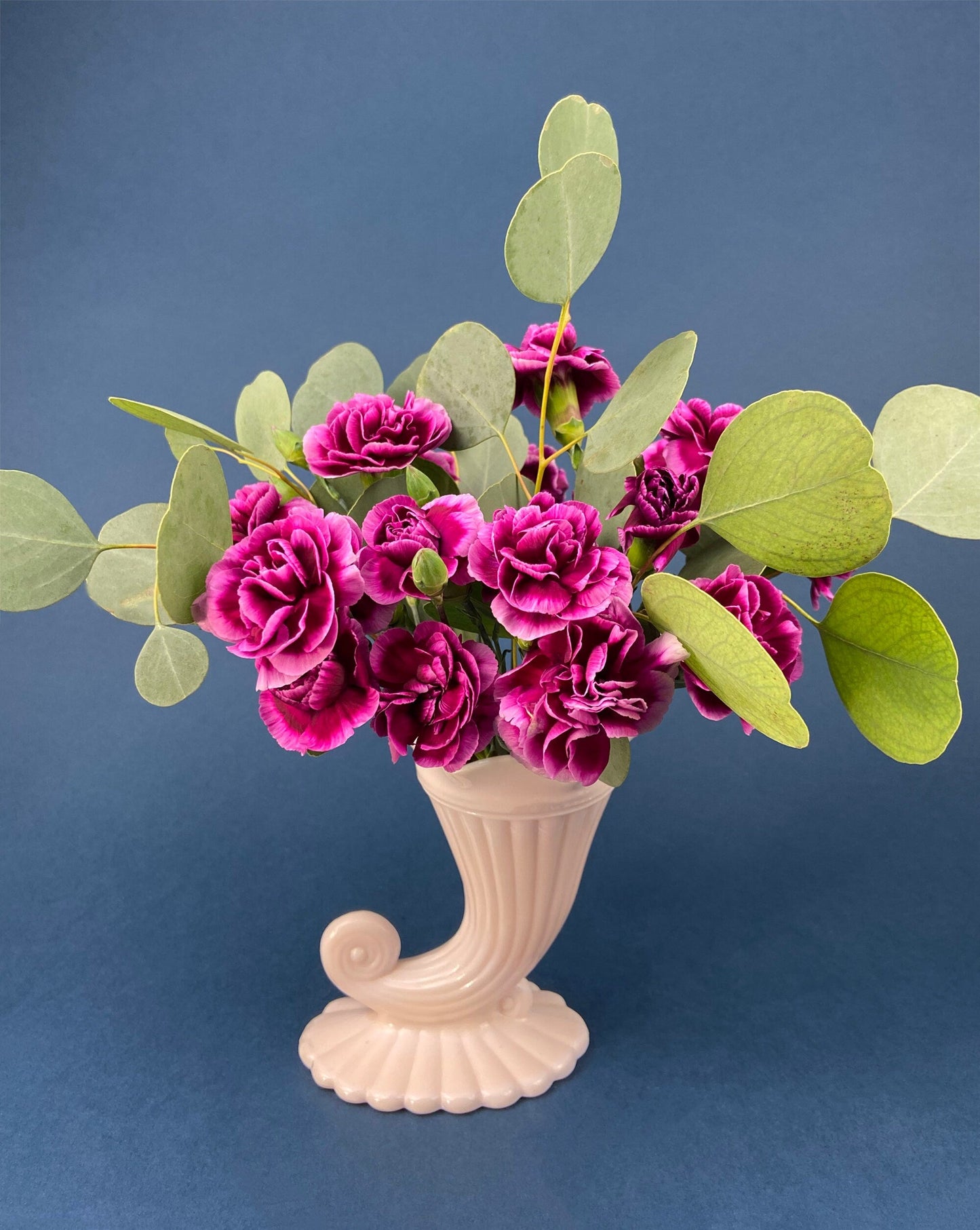 Milk Glass Hobnail Splash Vase. Fenton White Glass Flower Vase with Rims that Looks Like Splash. Collectible Vase. Wedding Gift.