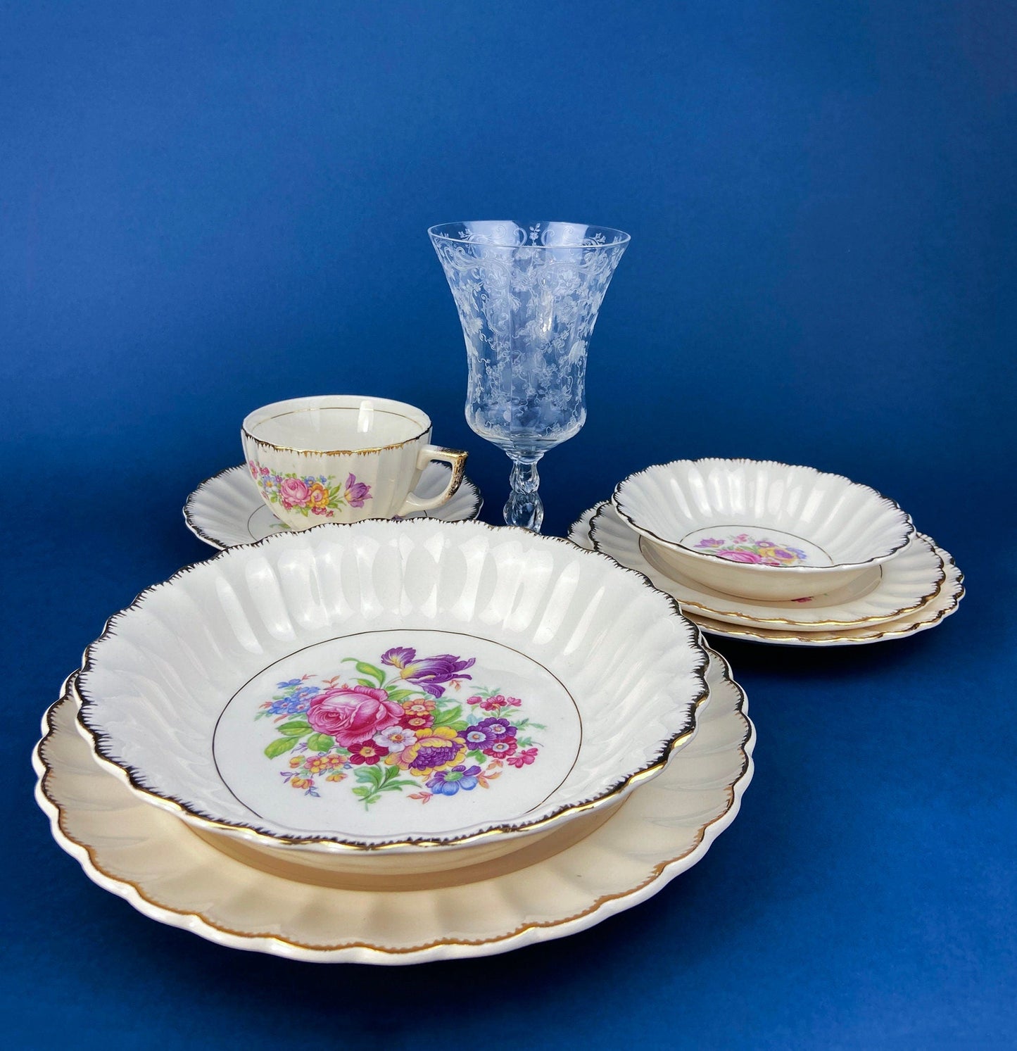 Vintage Dish Set. Leigh Wake by Leigh Potters. Set of 4 Placements: Dinner, Salad Plates, Soup, Salad Bowls, One Serving Dish & Teacups.