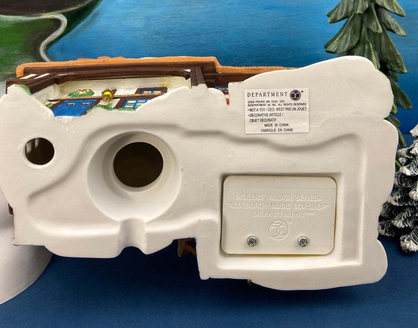 Illuminated Aldeburgh Music Box Shop. Celebrating Music. Christmas Village Porcelain House and Built-in Music Box. Dickens' Village Series.