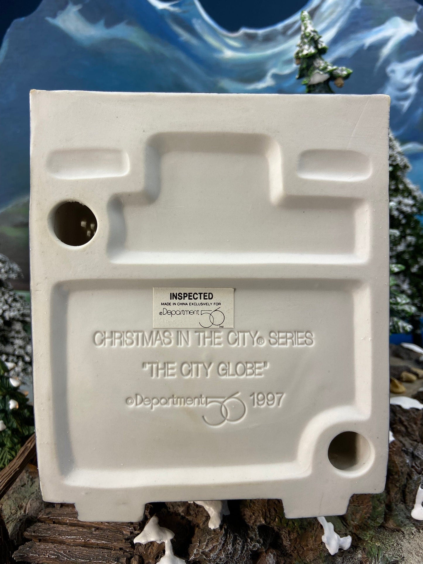 The City Globe Publishing by Department 56.  Illuminated Christmas Village House. Christmas in the City Series. Hand-Painted Porcelain.