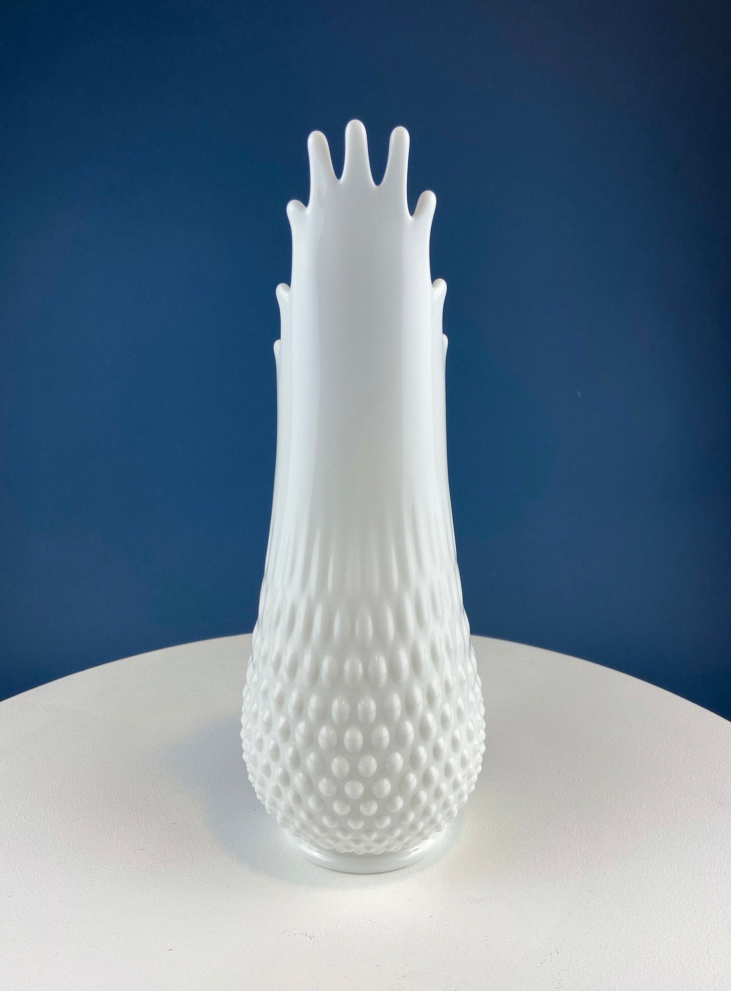 Milk Glass Hobnail Splash Vase. Fenton White Glass Flower Vase with Rims that Looks Like Splash. Collectible Vase. Wedding Gift.