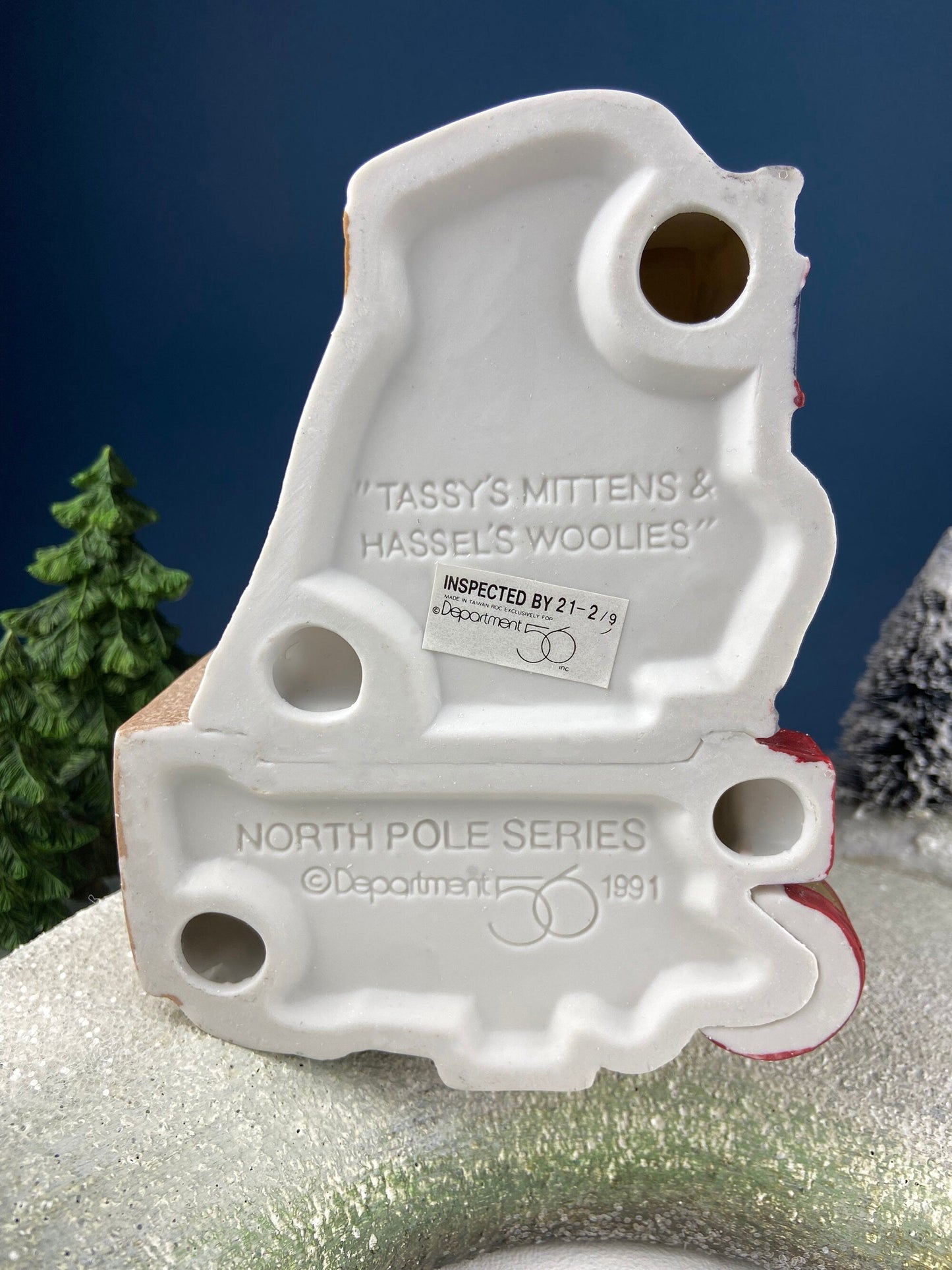 Tassy's Mittens and Hassel's Woolies by Department 56. Illuminated Christmas Village House. North Pole Series.