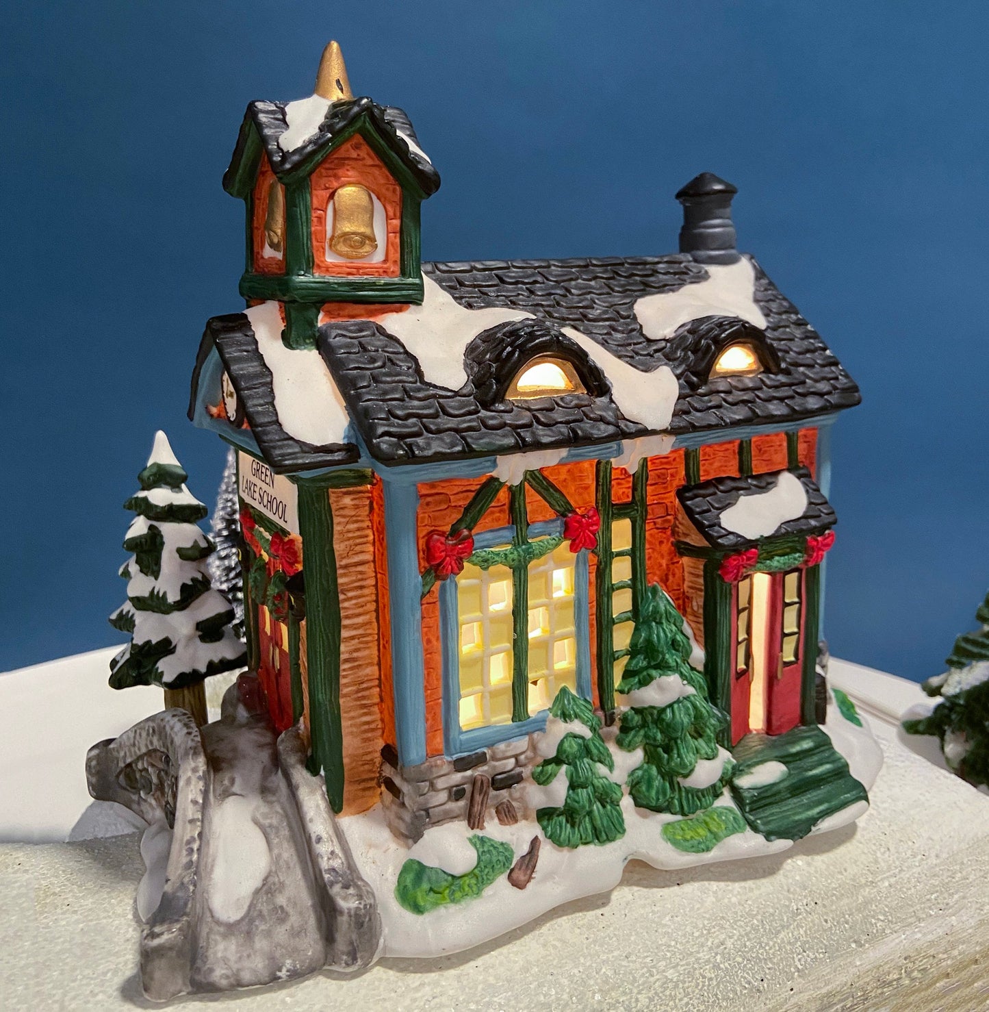 Elf Dormitory Illuminated Hand Painted Christmas Village House. Mercurie 1992. Alternative Holiday Home or Retail Decor. Kids' Room.