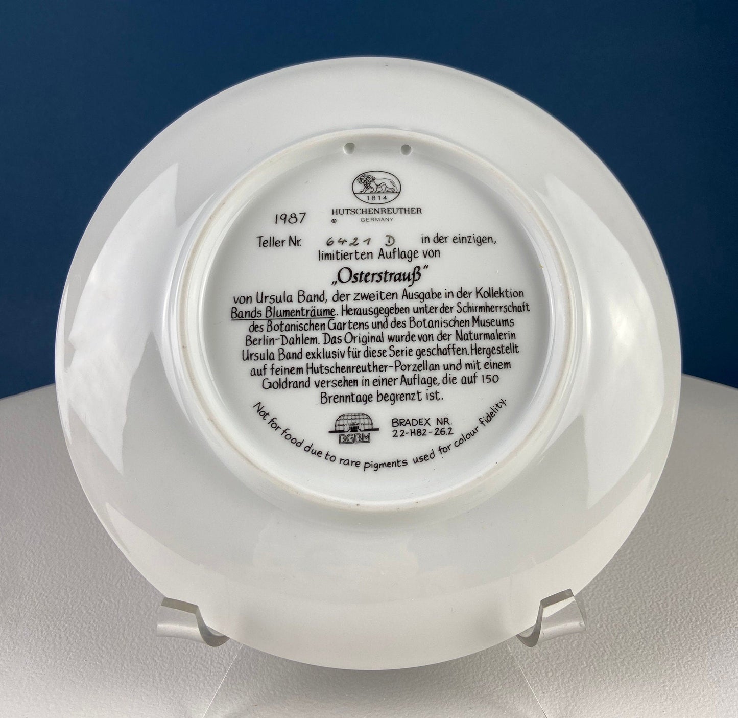 Hutschenreuther Limited Edition Wall Plate: Ursula Band Floral Art, 8"