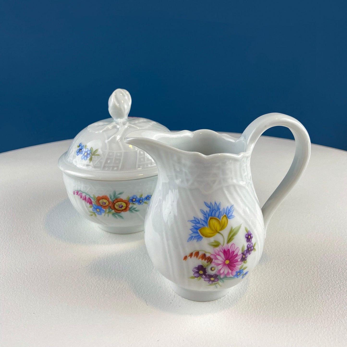 Antique Hutschenreuther Porcelain Coffee Set. Coffee or Teapot, Sugar Jar, Creamer, 2 8" Dessert Plates, & 6 Tea Cups/Saucers. Floral Motif.