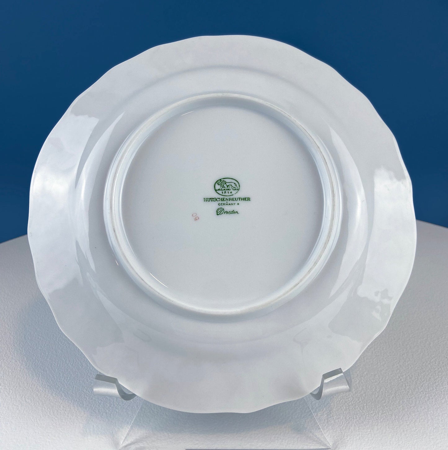 Antique Hutschenreuther Porcelain Coffee Set. Coffee or Teapot, Sugar Jar, Creamer, 2 8" Dessert Plates, & 6 Tea Cups/Saucers. Floral Motif.