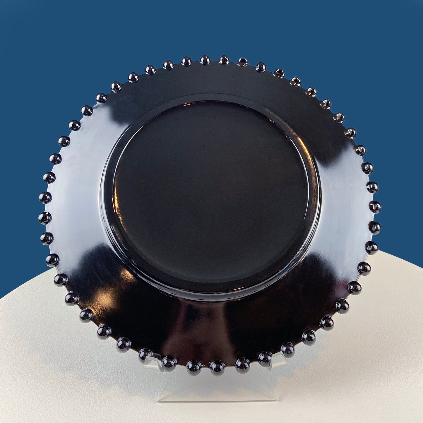 Vintage Black Milk Glass Serving Platter with Clear Bell Dome. Beaded Rim Black Amethyst Large Plate. Bell Dome. Home, Bakery, Cafe Display.