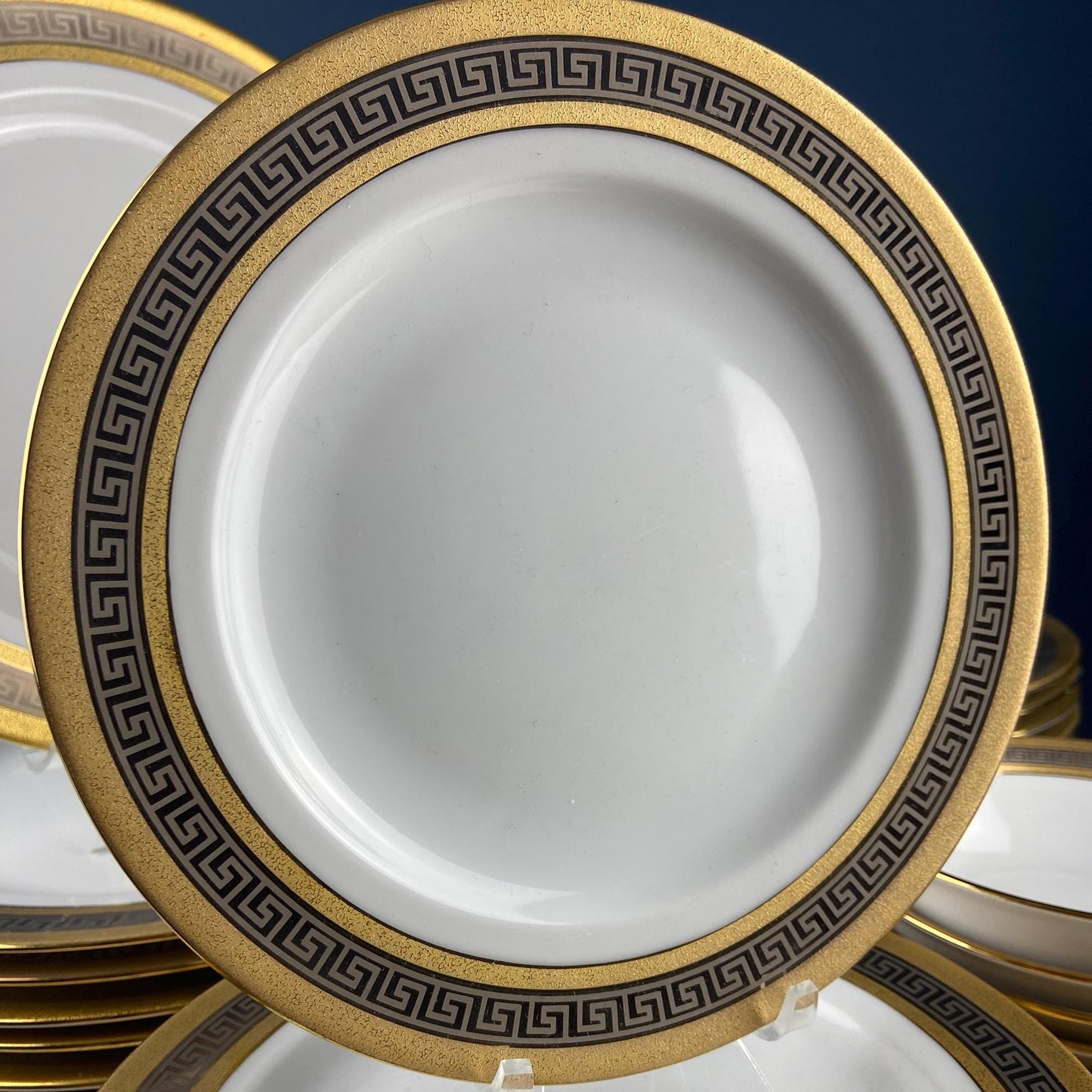 Vintage Sheng Xing Porcelain Dinnerware Set: White, Gold & Platinum Greek Motif