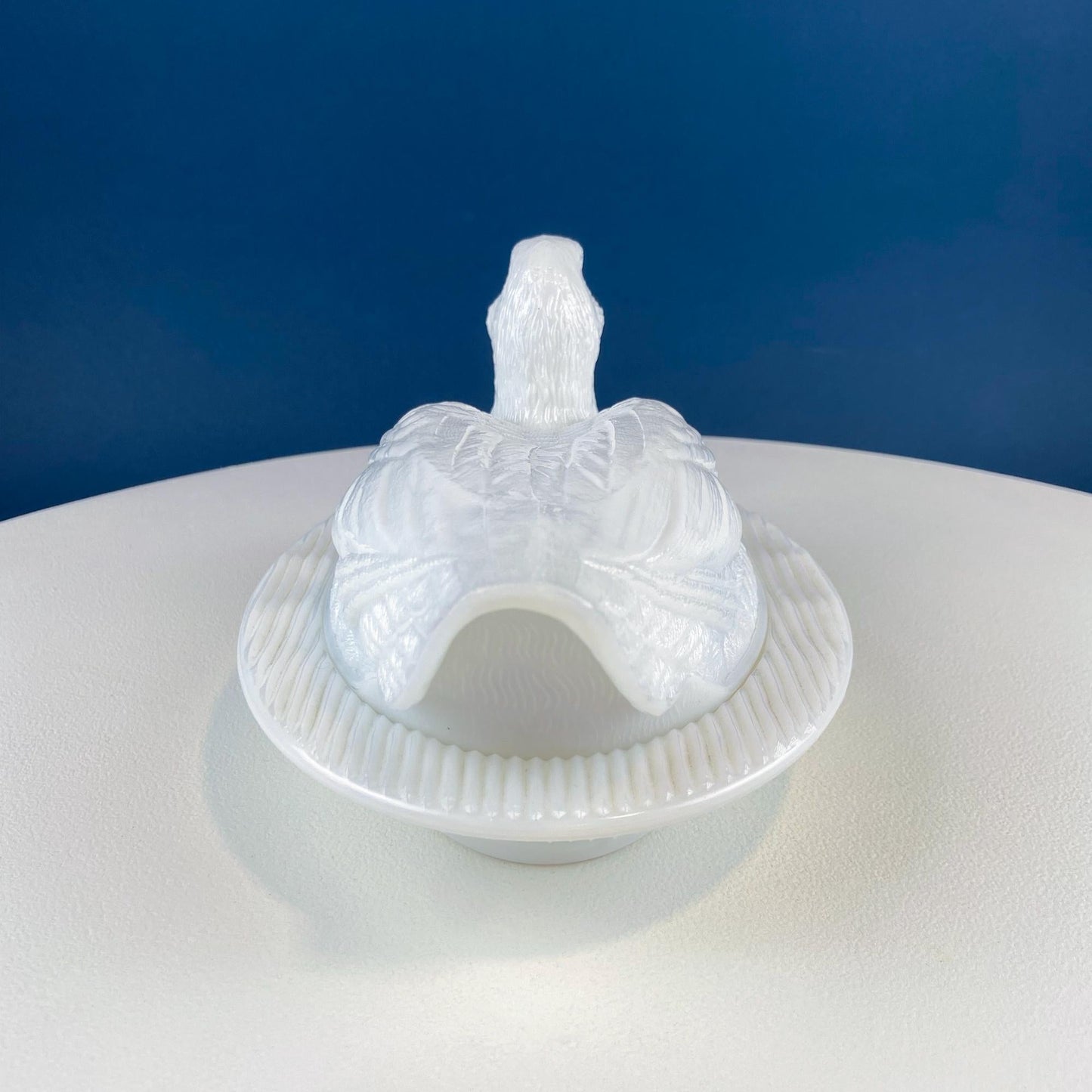 Westmoreland Milk Glass Duck Dish. Vintage Duck Butter or Serving Dish. White Bird Bowl with Cover. Modern Farmhouse. French Country.