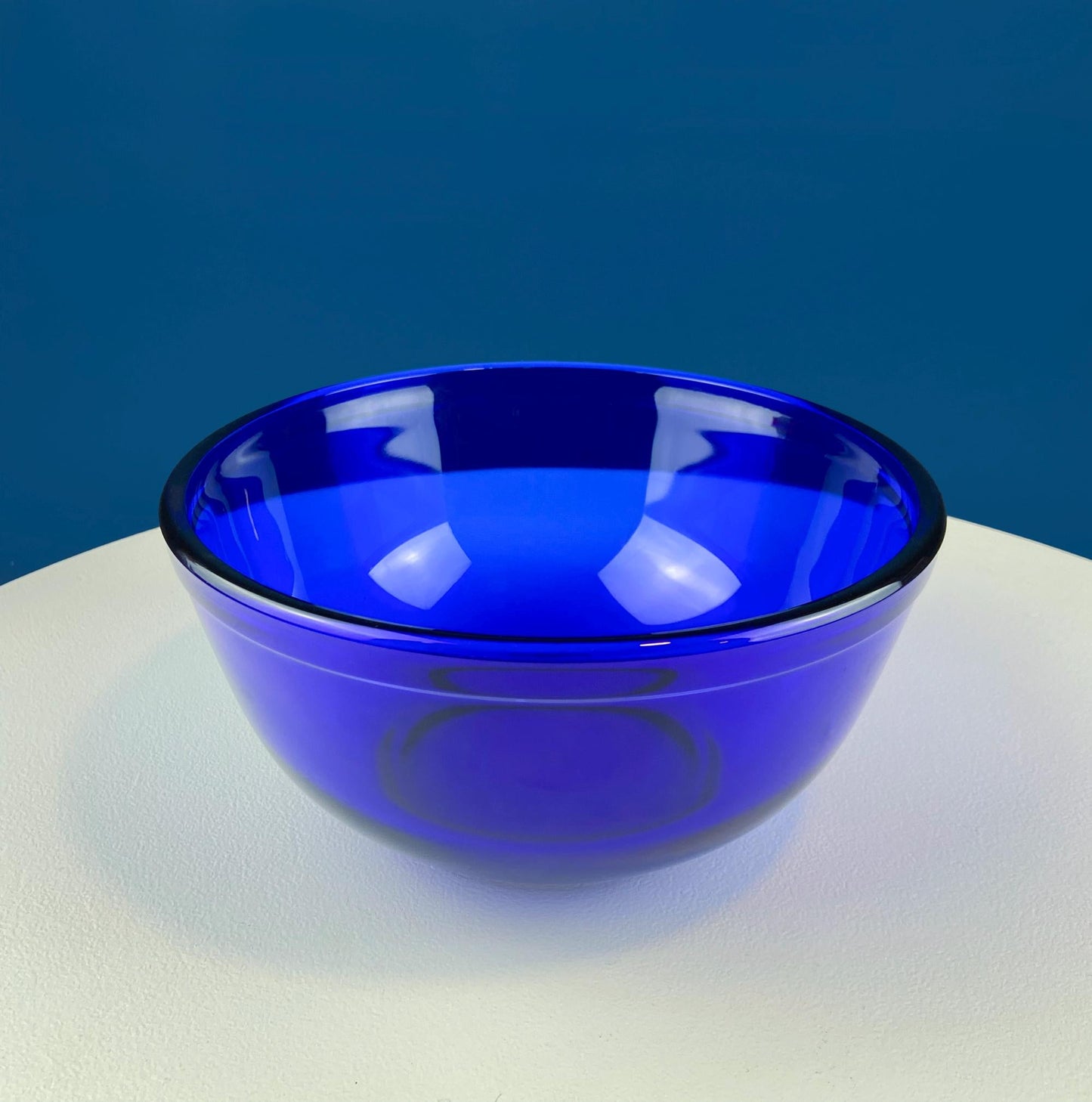 Cobalt Blue Glass Nesting Bowls. Set of 3 Serving Dishes of Varying Sizes. Dark Blue Minimal Glassware. Modern Farmhouse. Dining Room Decor.