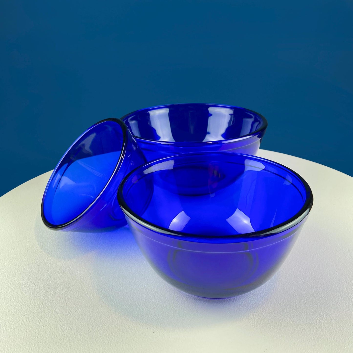 Cobalt Blue Glass Nesting Bowls. Set of 3 Serving Dishes of Varying Sizes. Dark Blue Minimal Glassware. Modern Farmhouse. Dining Room Decor.