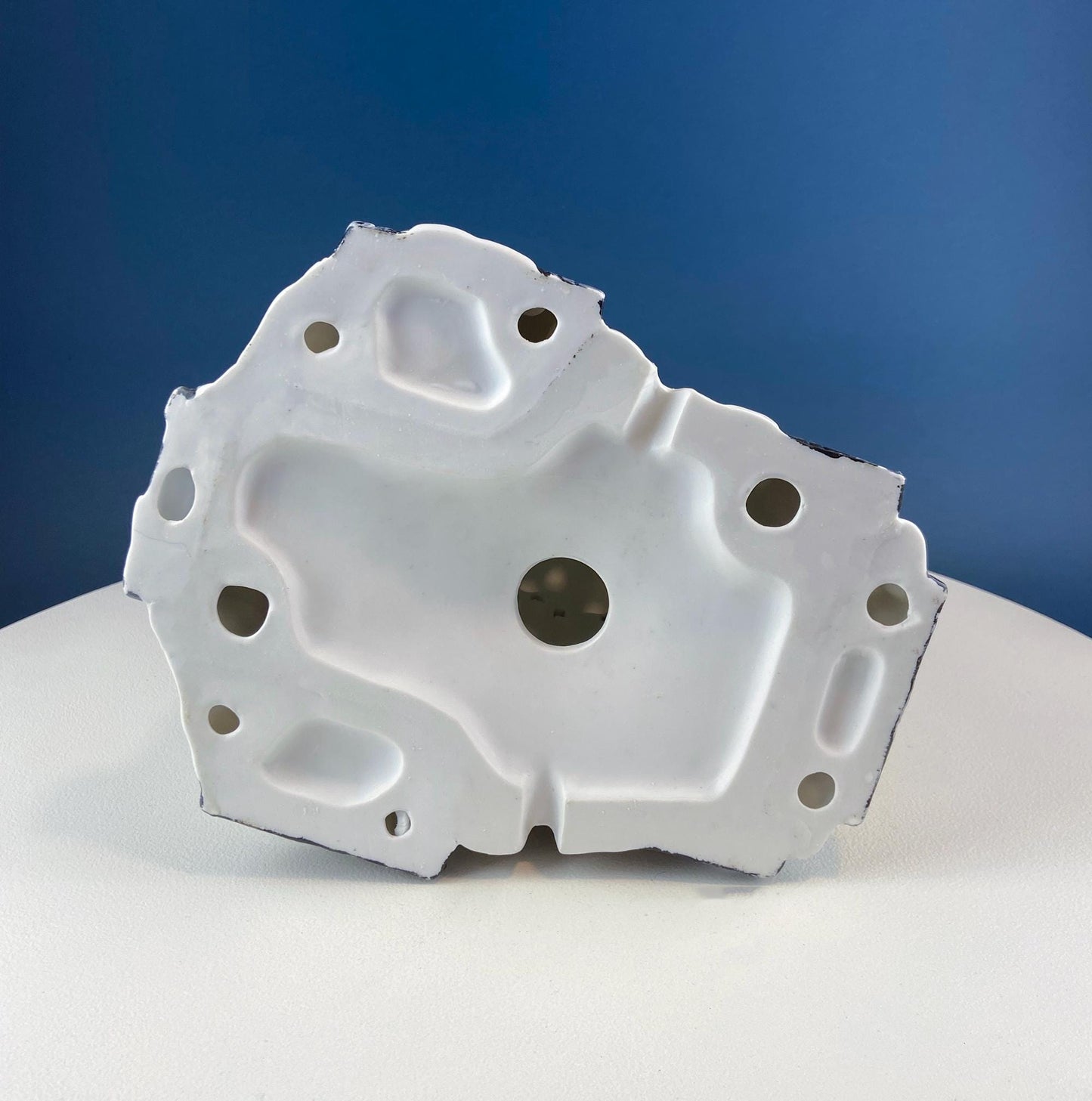 Porcelain Christmas Village Cathedral. Large Illuminated House of Worship by Grandeur Noel Collector's Edition. Home Retail Holiday Decor.