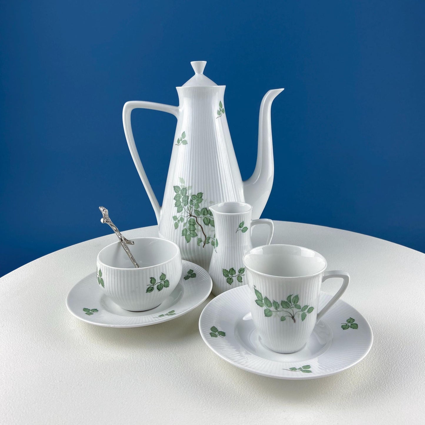 Rorstrand Rodos Espresso Dessert Modern Dish Set. 1900's Swedish Coffee Breakfast Set for 11. Leaf Motif. Dining Tea Room Table Decor.