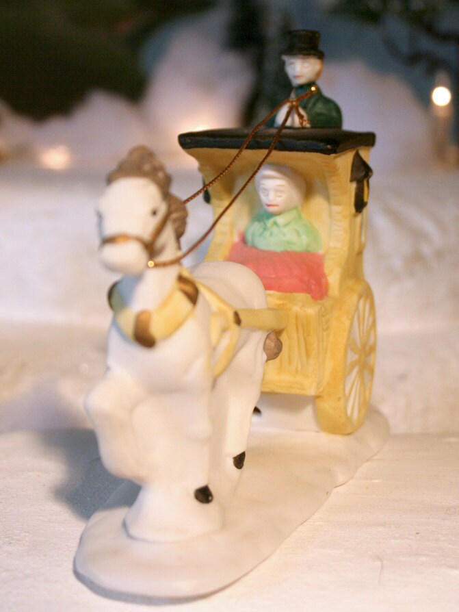 Christmas Village Figurines Dickensville Horse & Carriage, Driver