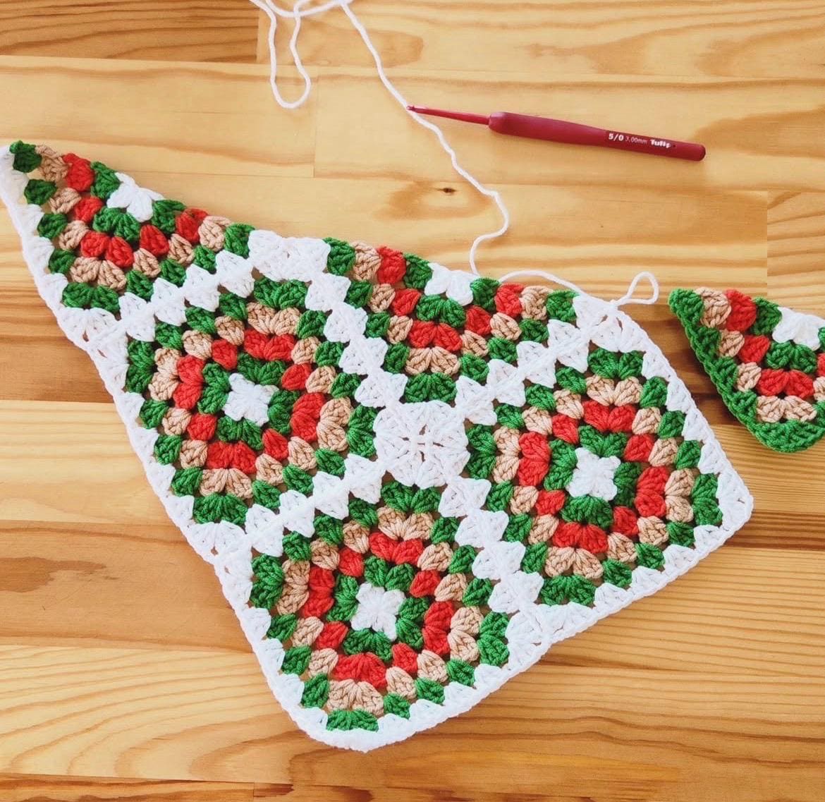 3-in-1 Crochet Granny Square Bandana – Handmade Headband, Pet Collar &Mom Neck Scarf | Colorful Boho Accessory | Retro Crochet Gift