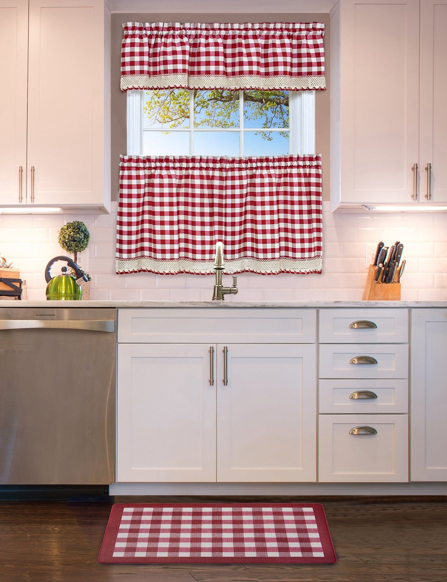 Buffalo Check Decorative Anti-Fatigue Mat, Burgundy-White, 18x30 Inches