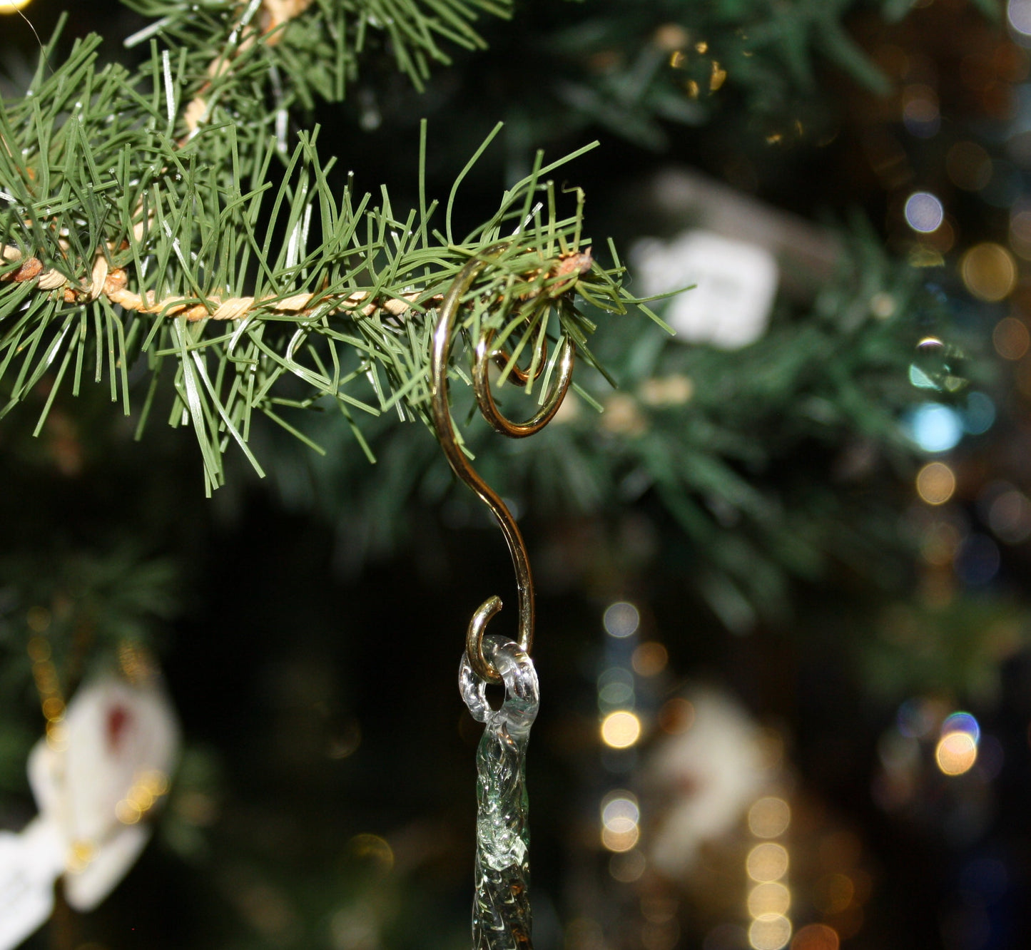 Gold Swirl Ornament Hooks