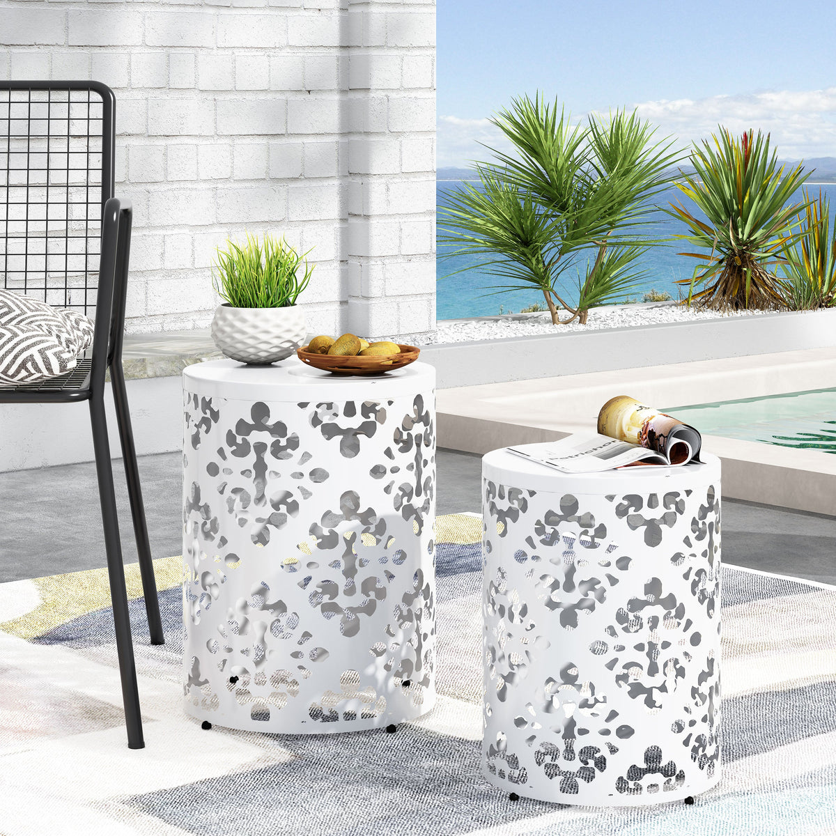 Metal Set of 2 End Tables