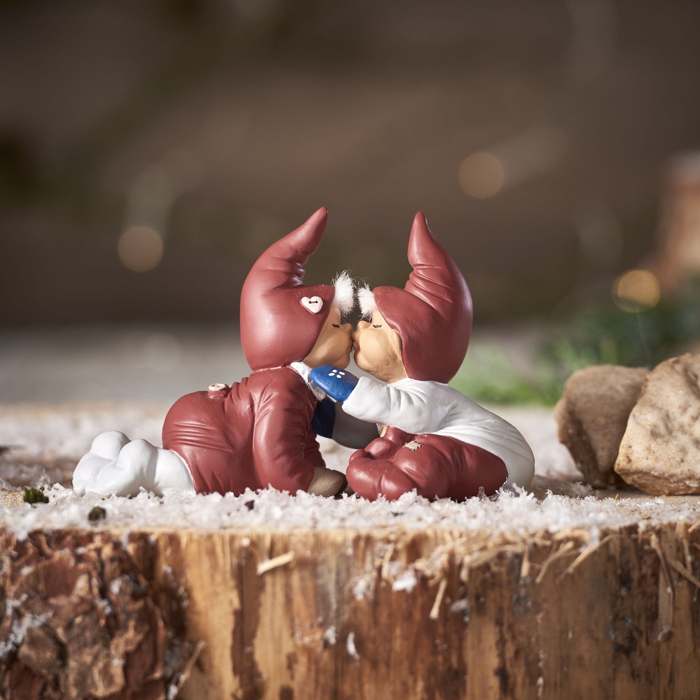 Bella And Asbjorn Klarborg Elves