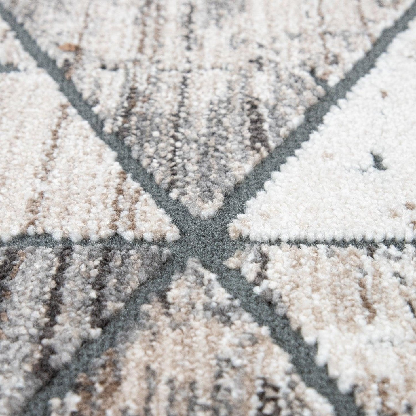 Modern Area Rug Geometric Design 3D Effect in Grey Beige