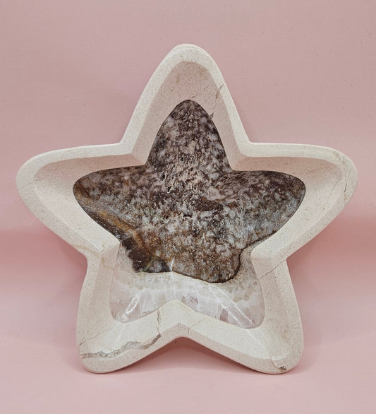 Onyx Star Dish – Dark Polished Stone Bowl 6.25"