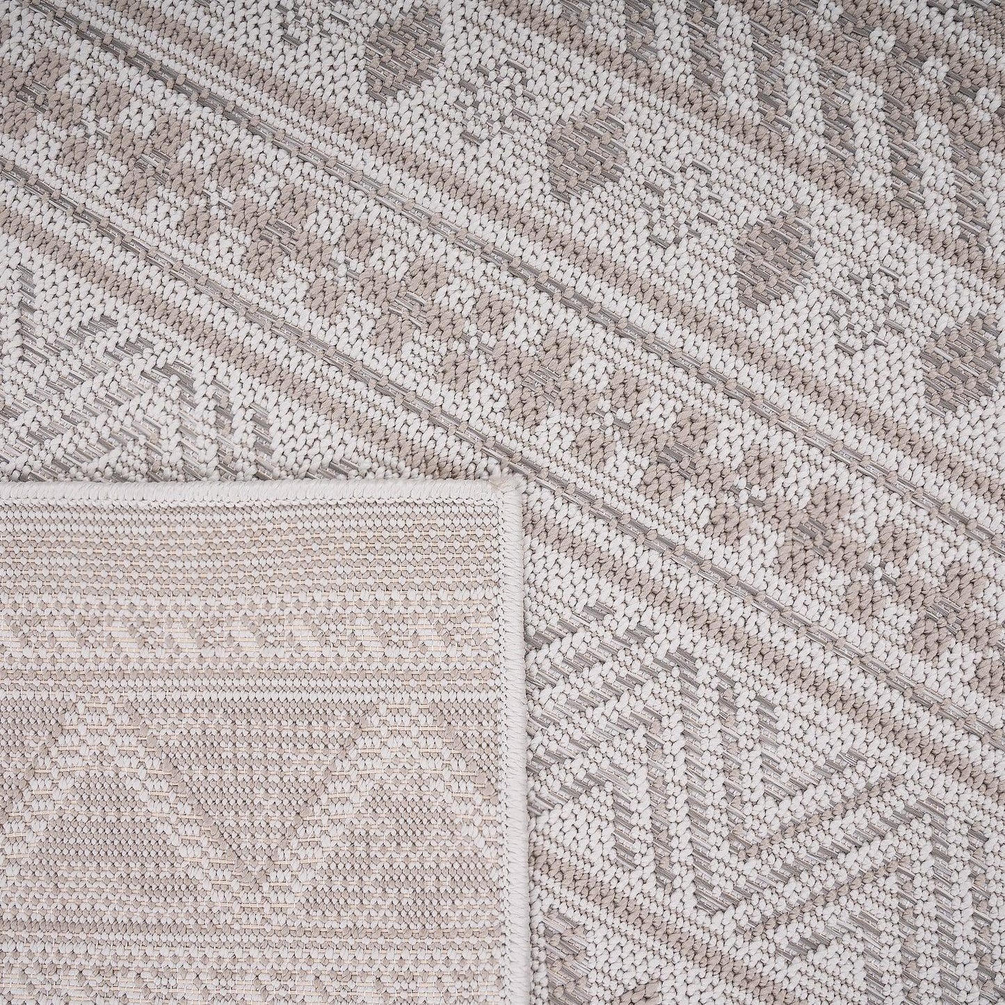 Outdoor Rug for Patio or Balcony Modern flatweave Boho Trellis in Cream Beige