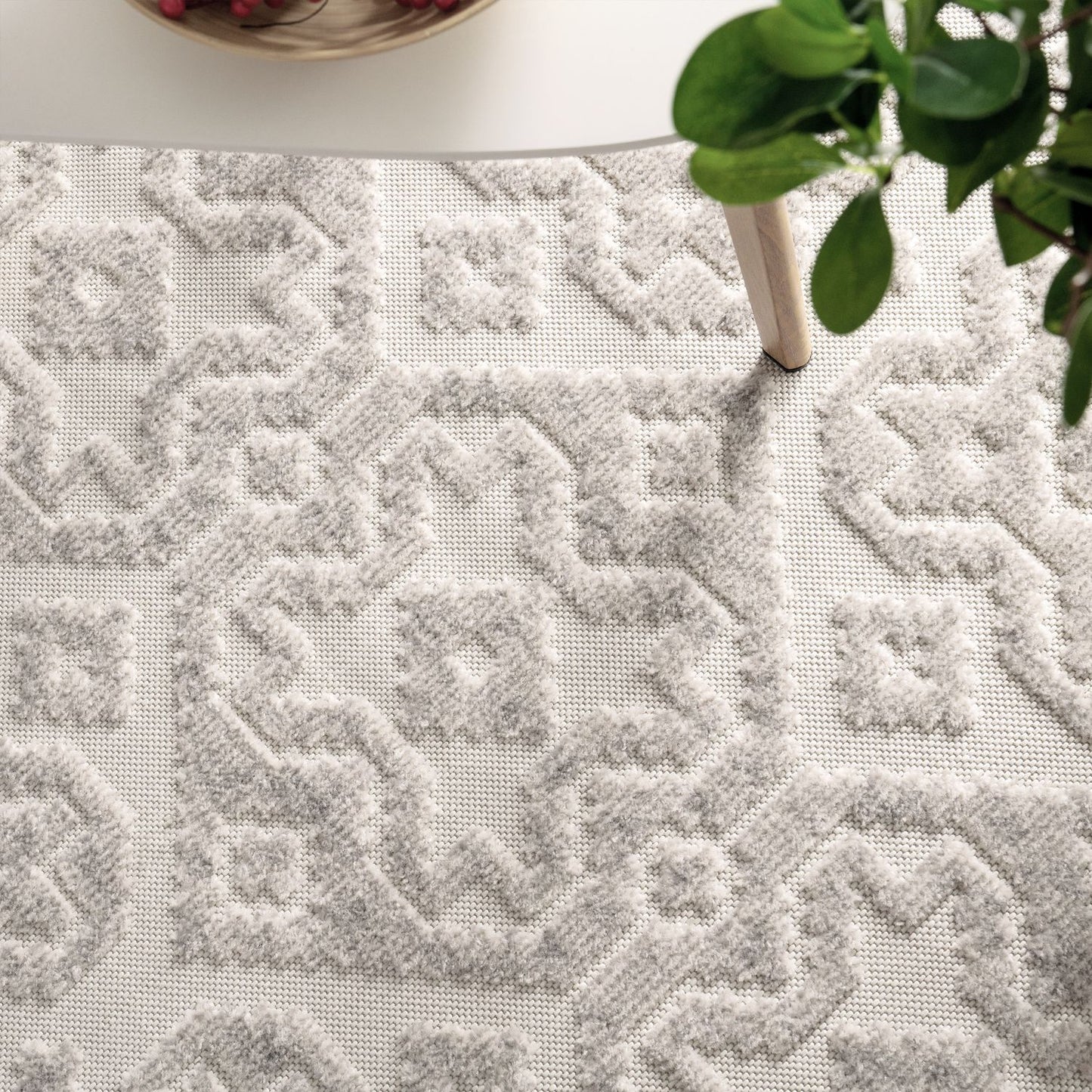 In- & Outdoor Rug Marrakesh High/Low Effect Trellis in Cream