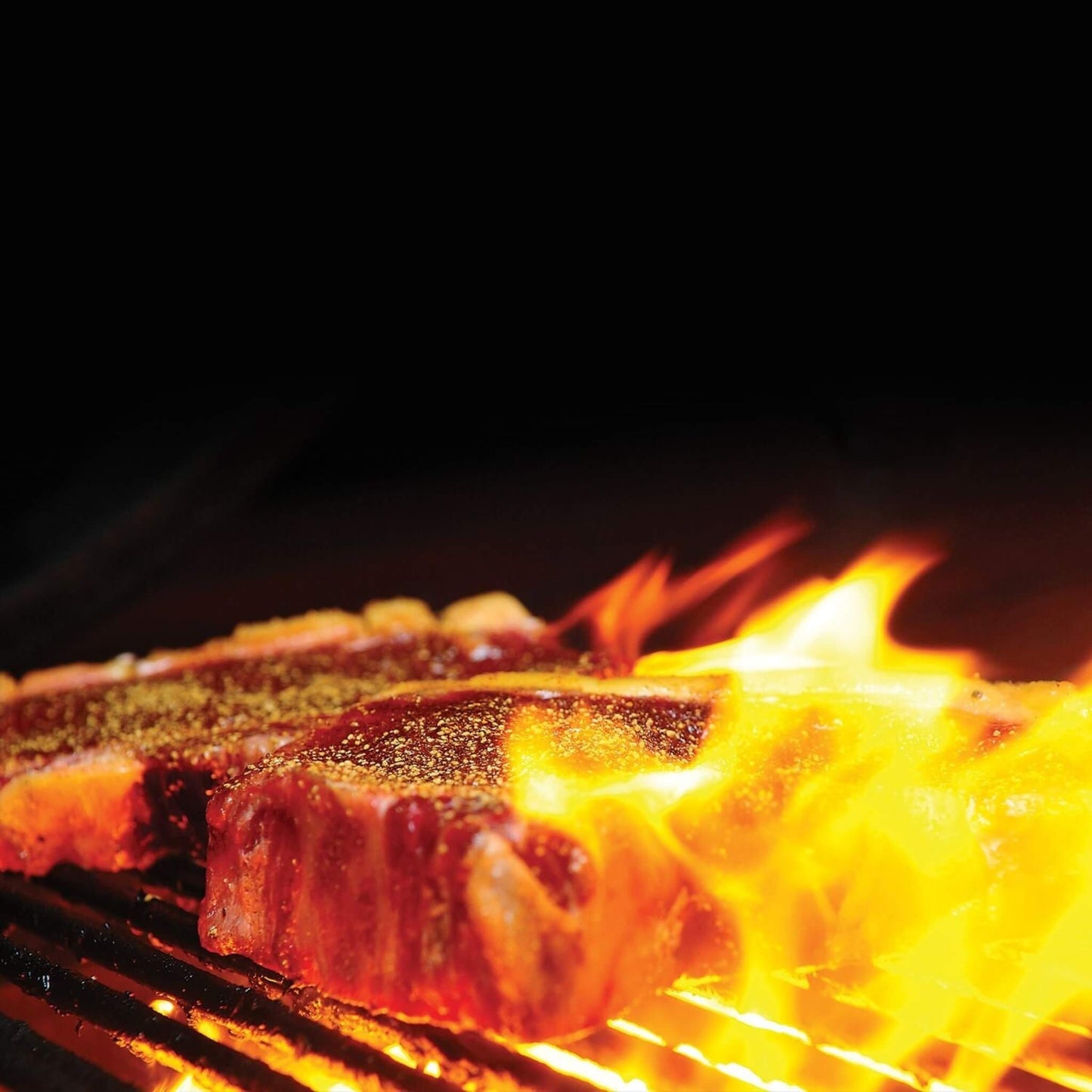 Primo Oval Large 300 Ceramic Kamado BBQ Grill W/ Stainless Steel Grates [PGCLGH] (SAK14871)