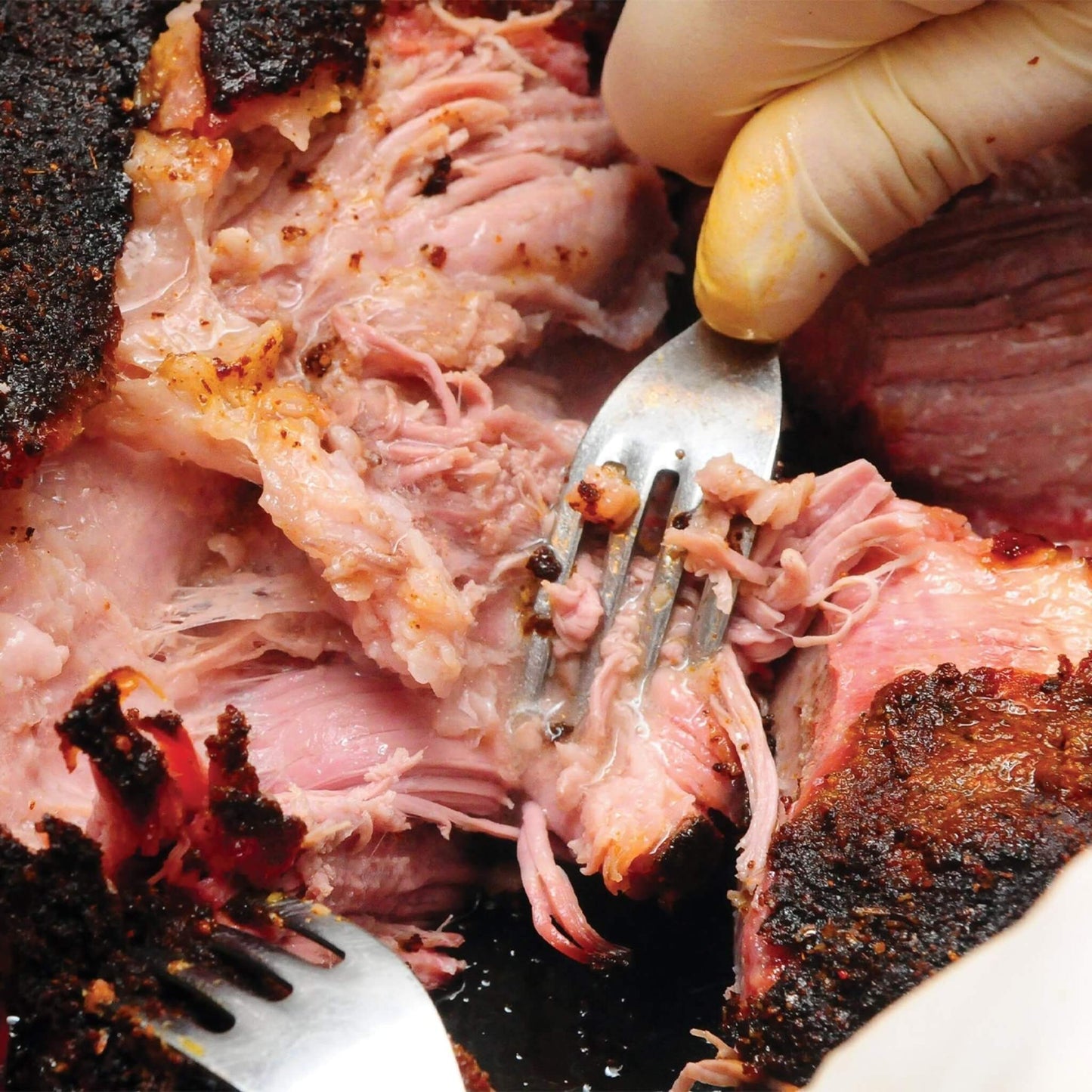 Primo Oval Large 300 Ceramic Kamado BBQ Grill W/ Stainless Steel Grates [PGCLGH] (SAK14871)