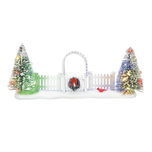 Cardinal Christmas Gate Village Accessory