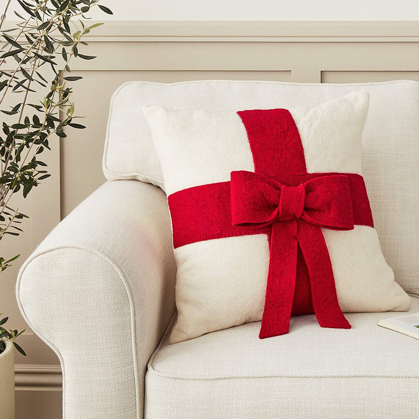 Red Bow Cream - Christmas Pillow Cover Hand Felted Wool - 20" / 14" Arcadia Home