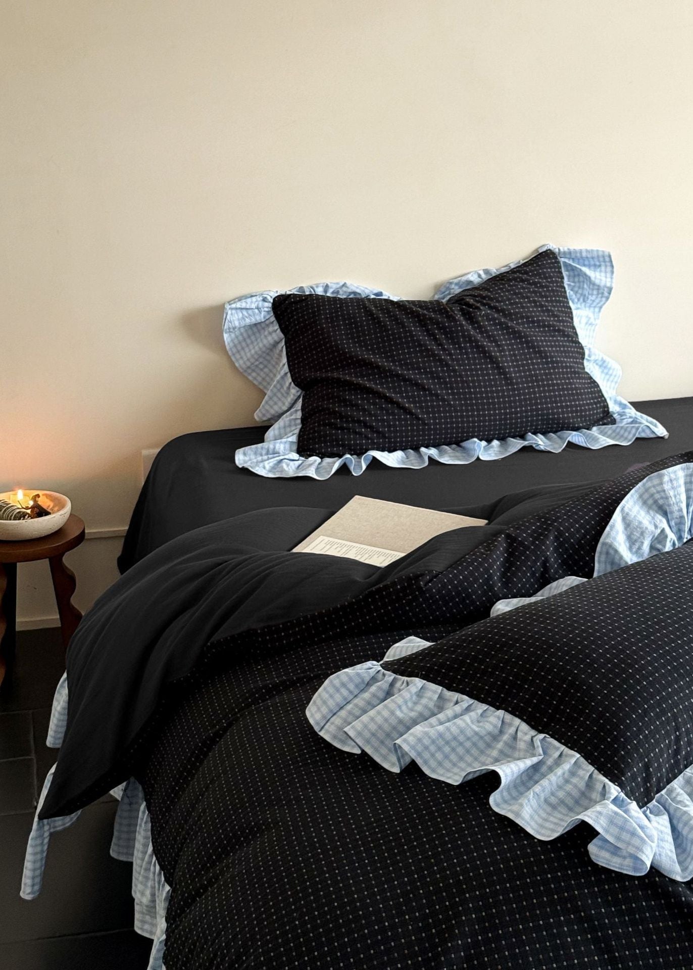 Sadie Gingham Lace Ruffle Bedding Set / Black