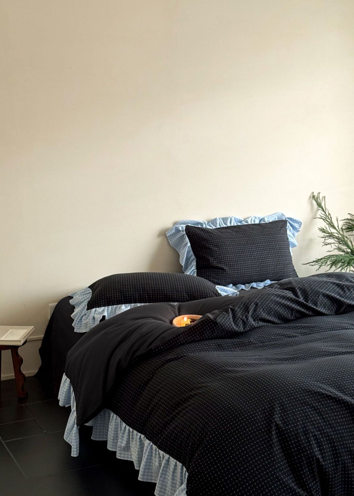 Sadie Gingham Lace Ruffle Bedding Set / Black