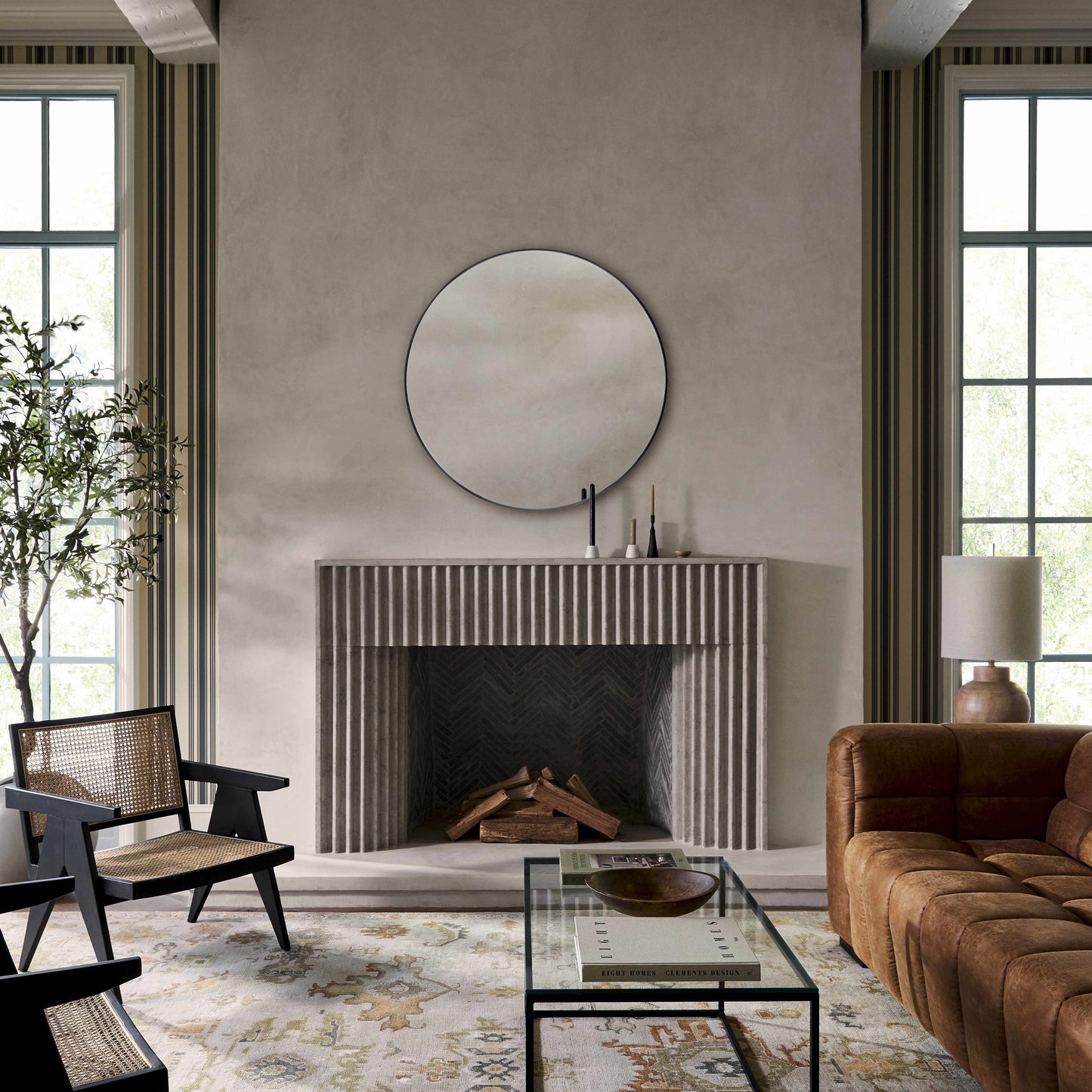 Round Mirror with Black Aluminum Frame