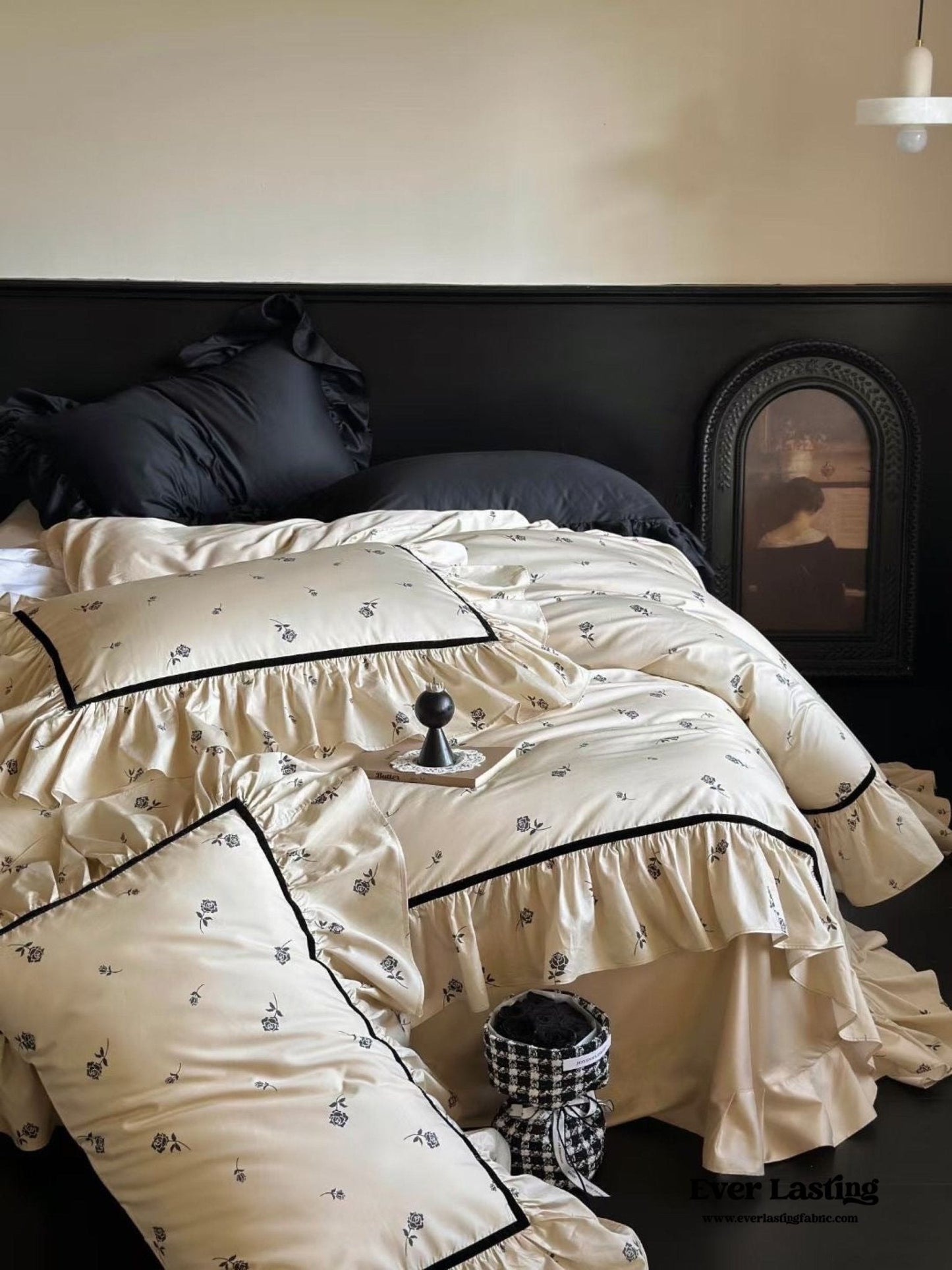 Silky French Black Rose Bedding Set