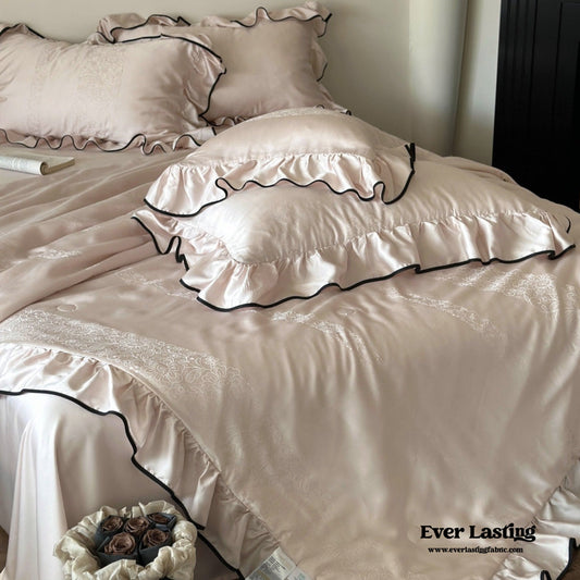 Silky Ruffle Blanket Comforter Set / Rust Pink